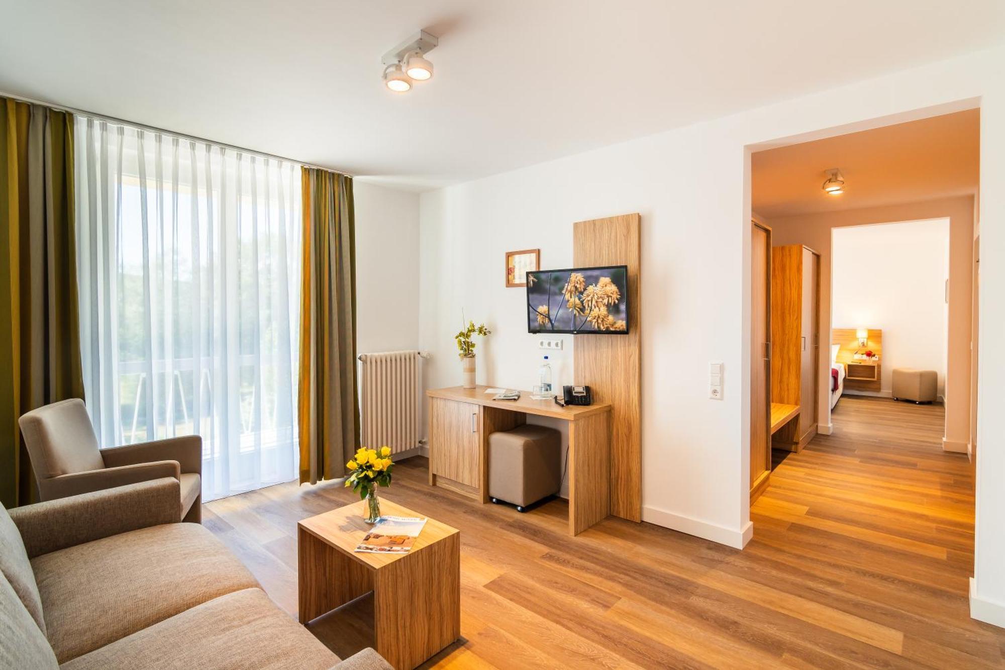 Akzent Hotel Am Burgholz タバルツ エクステリア 写真