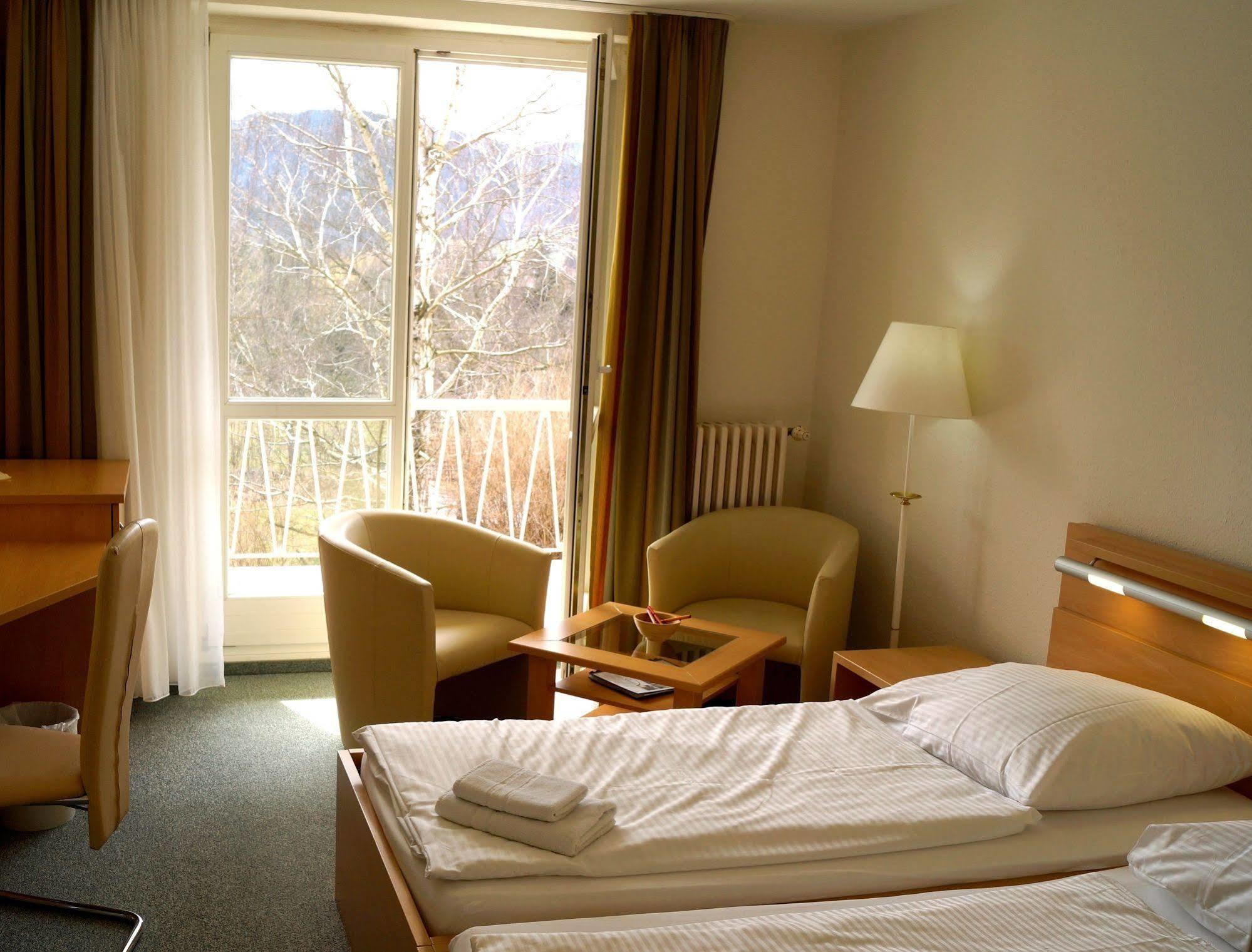 Akzent Hotel Am Burgholz タバルツ エクステリア 写真