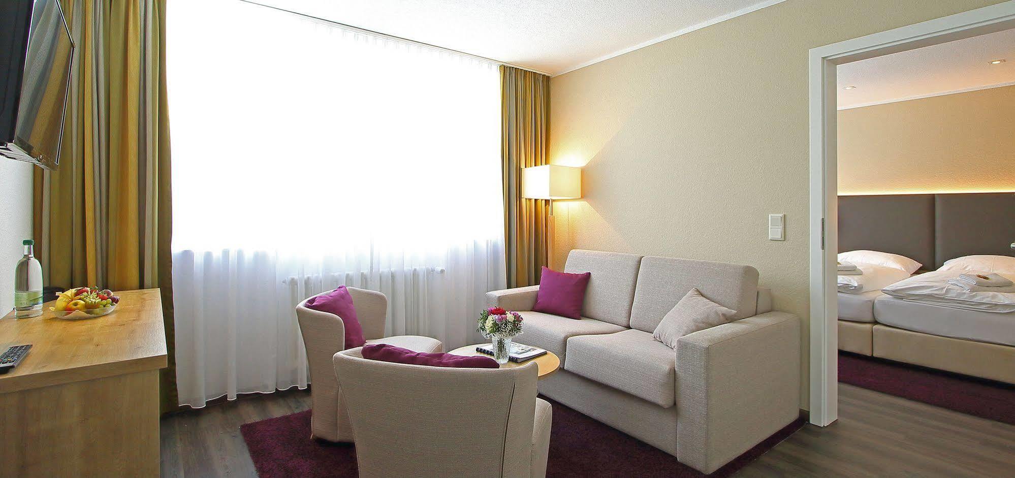 Akzent Hotel Am Burgholz タバルツ エクステリア 写真