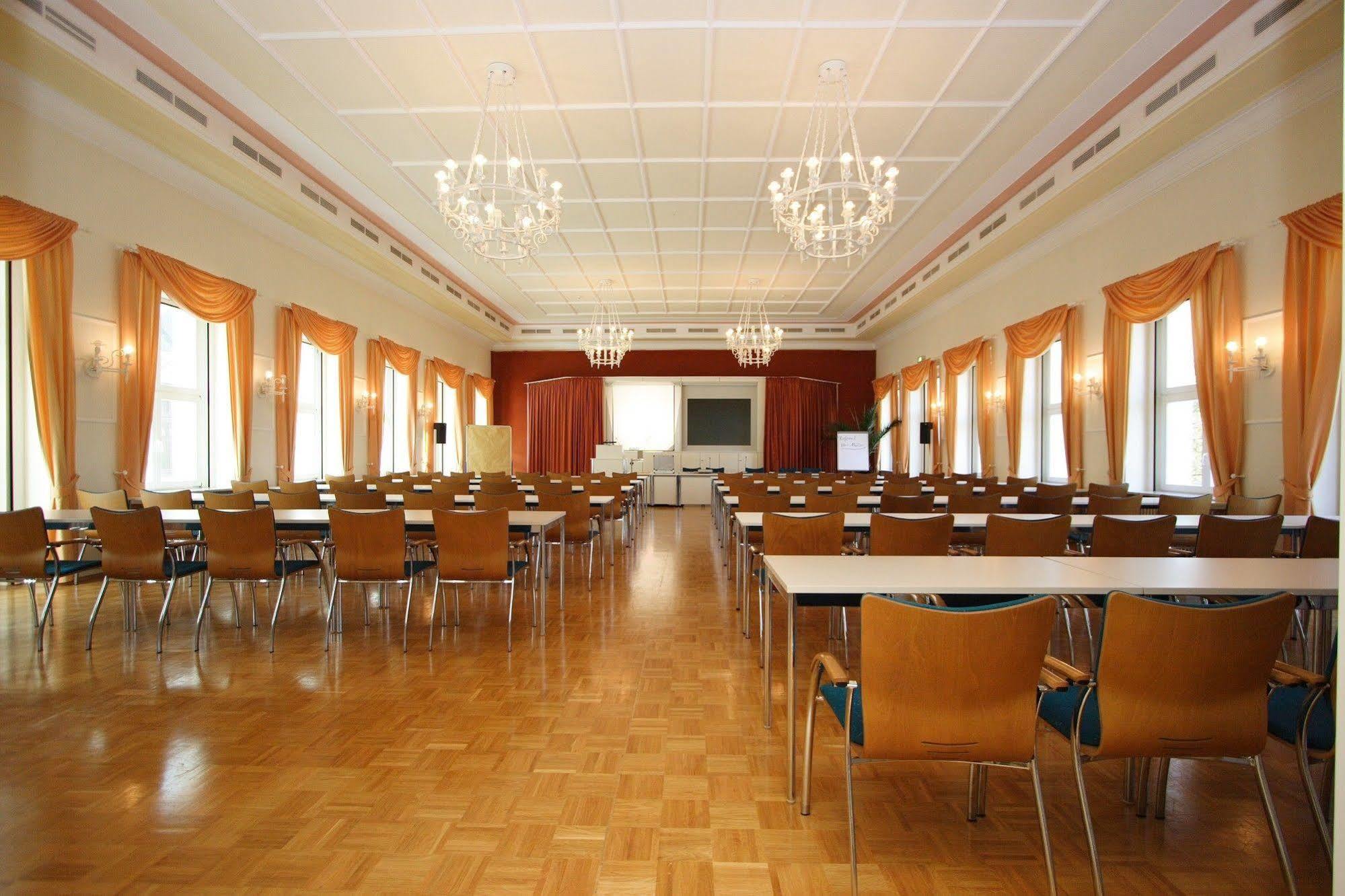 Akzent Hotel Am Burgholz タバルツ エクステリア 写真